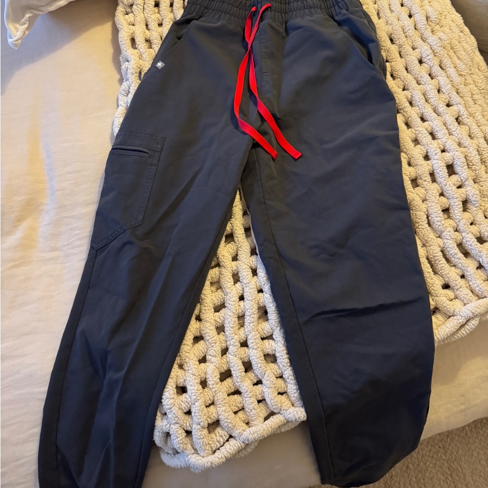 FIGS Jogger